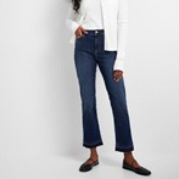 Yoga Jeans - Emily frayed-hem faded jean - Picture 1 of 2